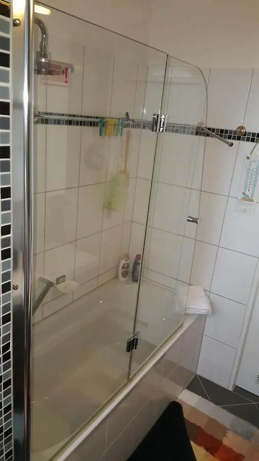 Beliebte Unterkunft 60Qm In Neuss Zwischen Duesseldorf & Koeln Apartment